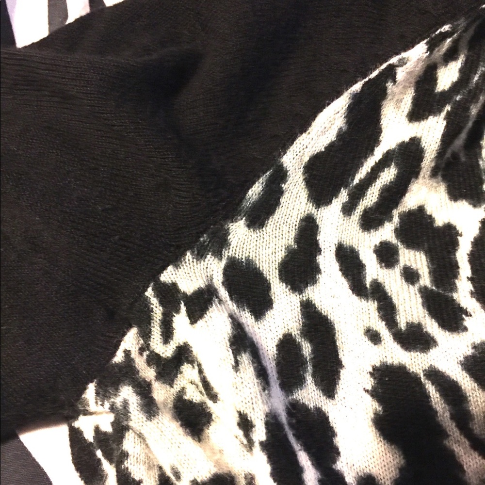 Leopard-Print Cardigan - Picture 4 of 7